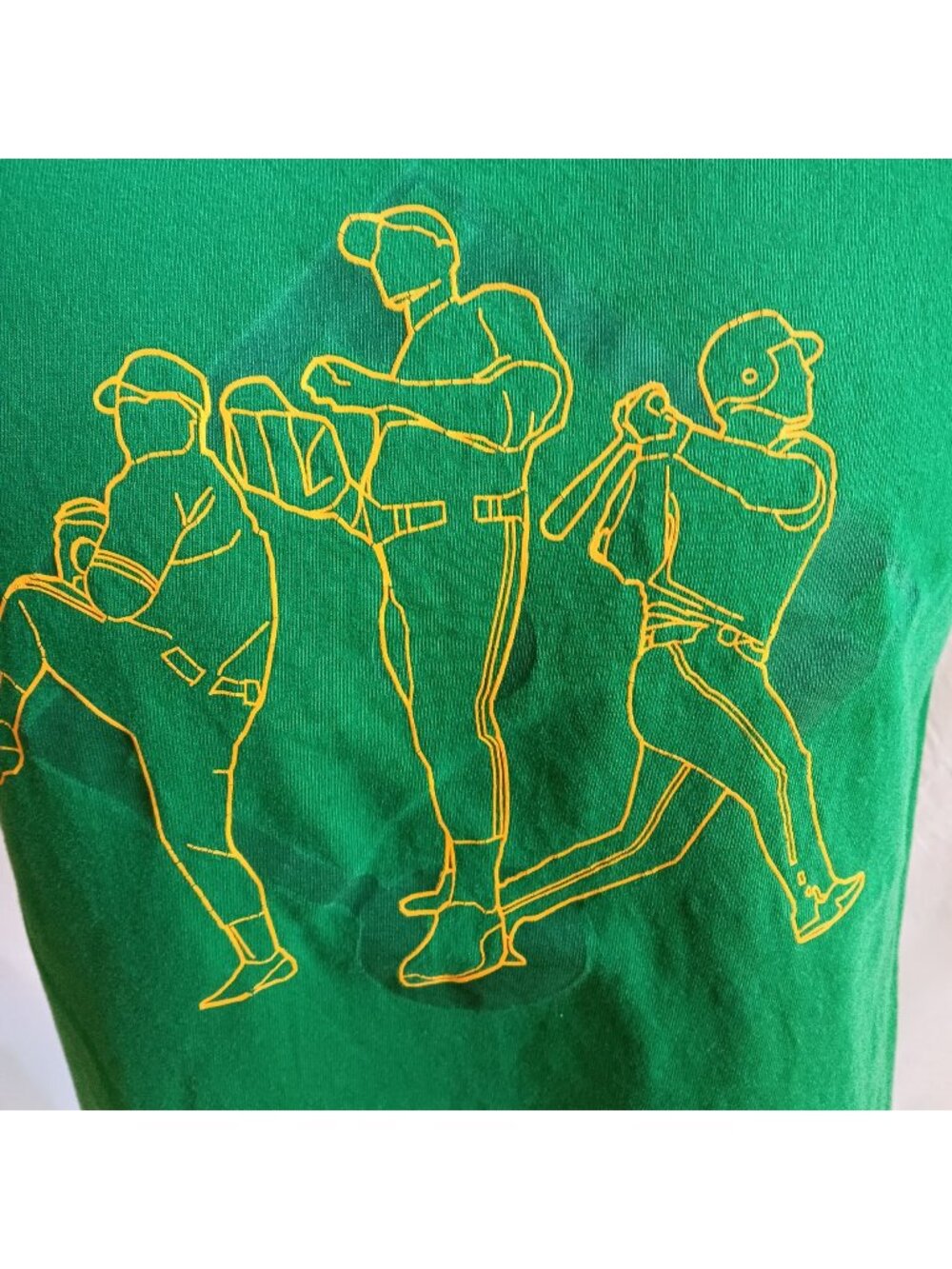 Vintage Men's T-shirt Small Y2K 00 Green Starter Baseball Pitcher Logo Graphic